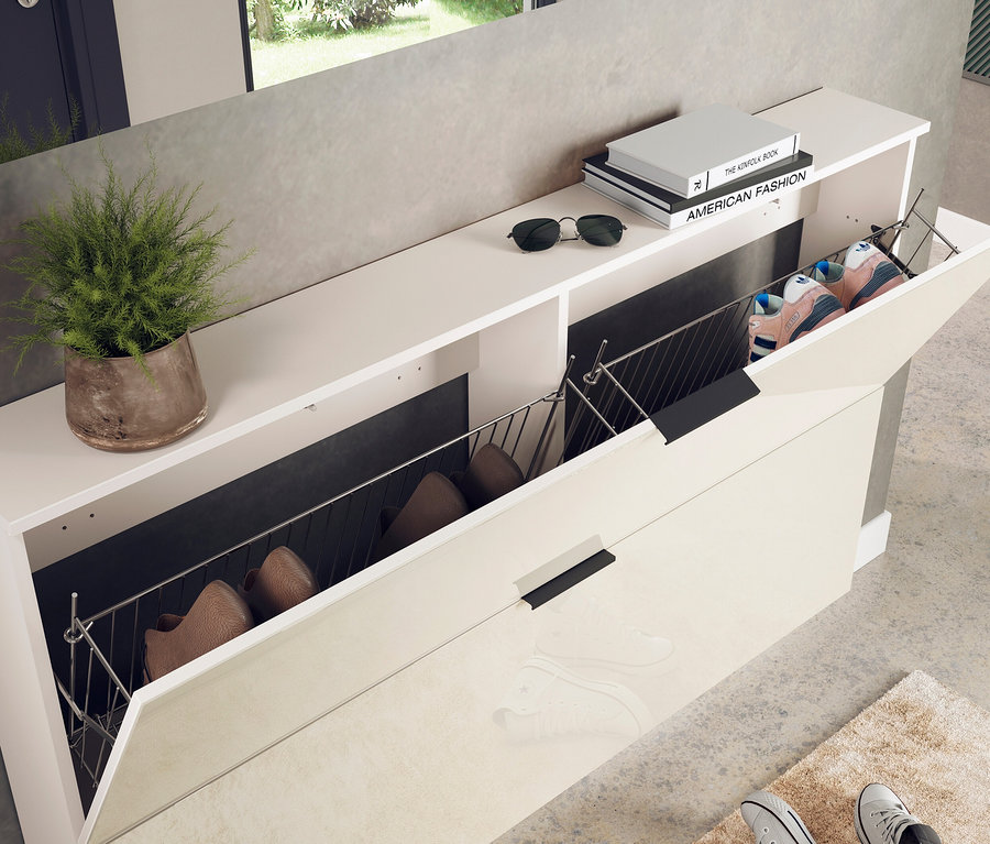 Offener Schuhschrank »Valega«, kaschmir, mit Pflanze, Büchern und Sonnenbrille oben drauf.