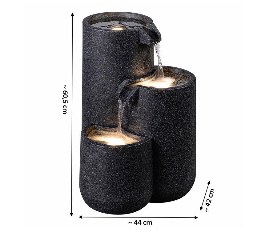 Dreistufiger LED-Gartenbrunnen "Brahma" mit fließendem Wasser und Beleuchtung.