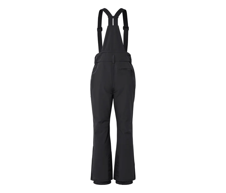 Schwarze Skilatzhose mit verstellbaren Schulterträgern und einer Reißverschlusstasche. Die Hosenbeine haben elastische Bündchen.