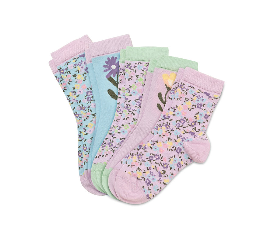 Fünf Paar Kinder-Socken mit Blumen.