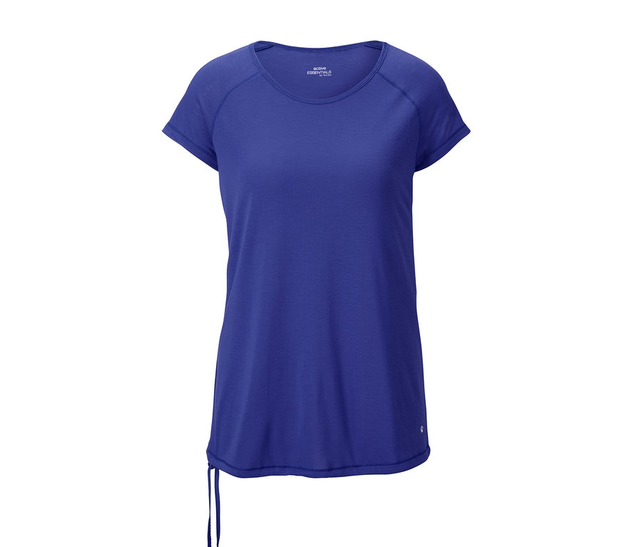 Blaues Sportshirt.