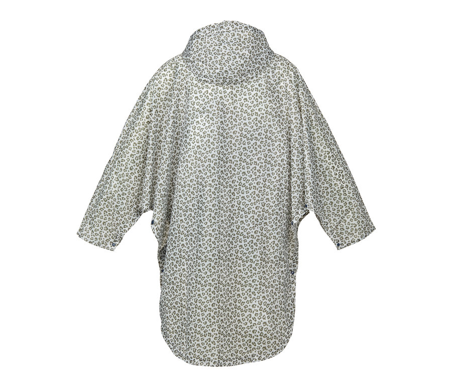 Einpackbarer Regenponcho mit Leopardenmuster.
