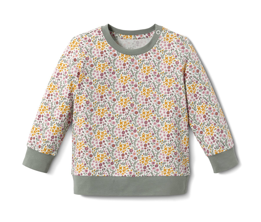 Blumiger Pyjama mit langen Ärmeln.