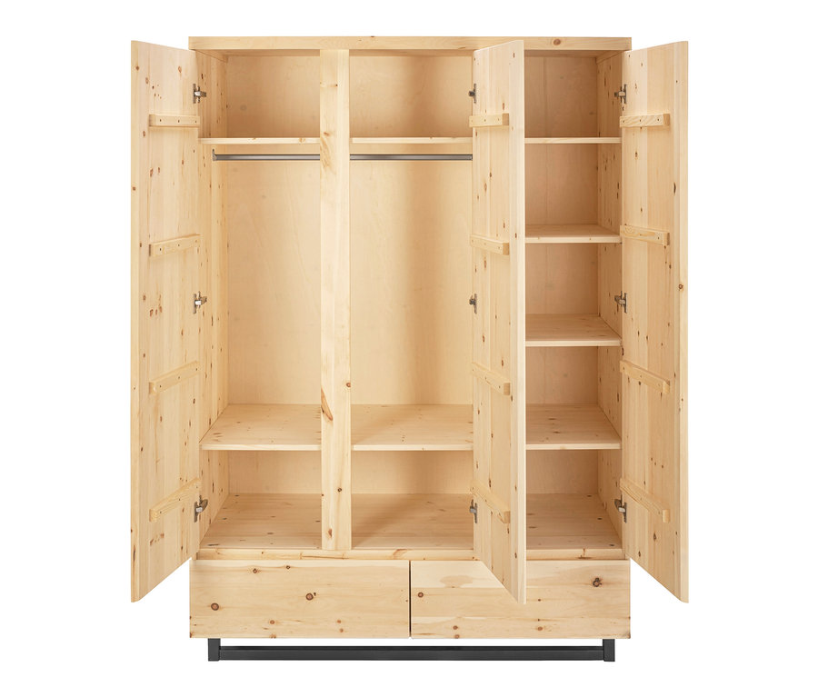 Geöffneter, dreitüriger Schardt Schrank »Zirbenholz« mit Regalen und Schubladen.