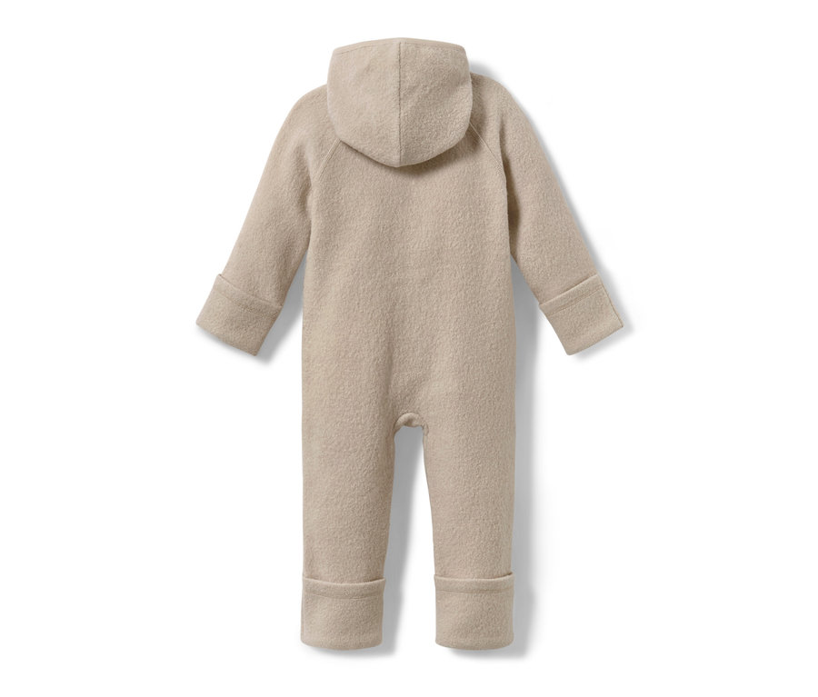 Beiger Baby-Merino-Walkoverall.