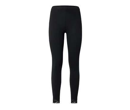 Schwarze Leggings mit Spitzenborte.