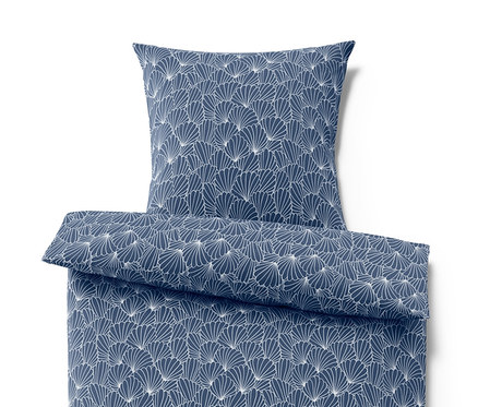 Blaue Microfaser-Bettwäsche mit Muschelmuster.
