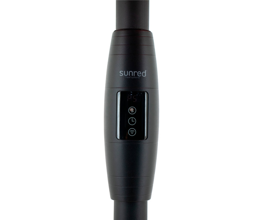Nahaufnahme eines Sunred® Smarter Stand-Heizstrahlers Artix Moderna Ultra Standing Black 2.000.