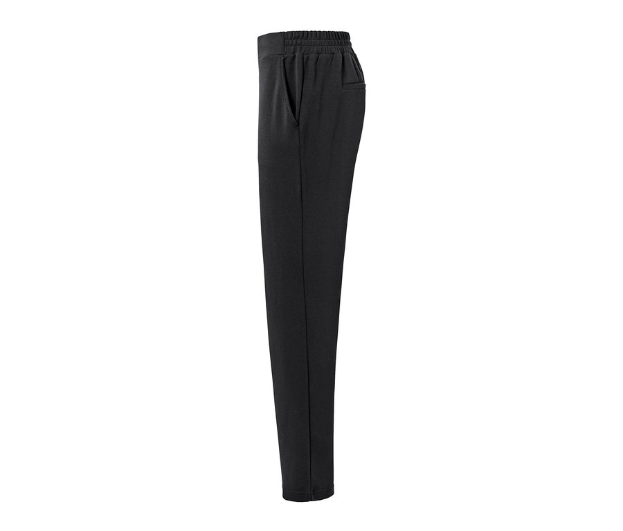 Schwarze Joggpants mit Gummibund und Taschen.