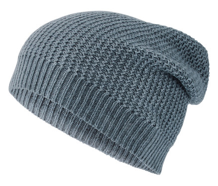 Eine blaue Strickmütze.