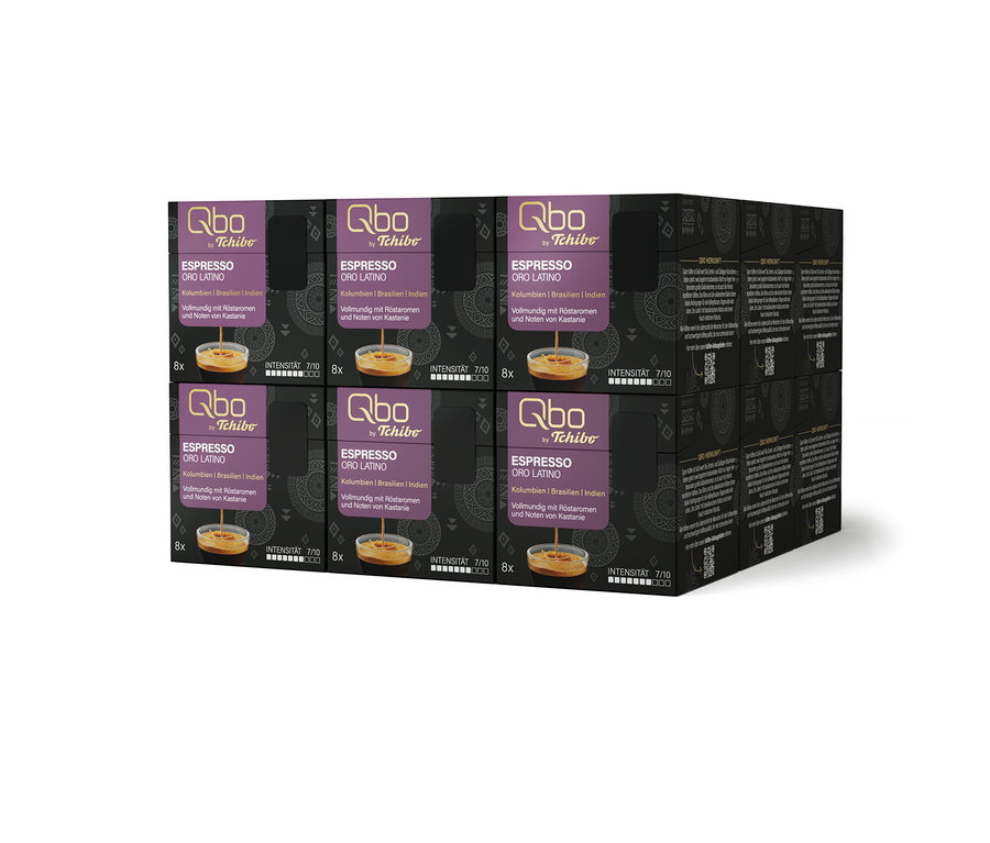 Stapel von Qbo by Tchibo Espresso ORO LATINO Kaffeekapsel-Boxen. Die dunklen Boxen zeigen 8 Kapseln und Intensität 7/10.
