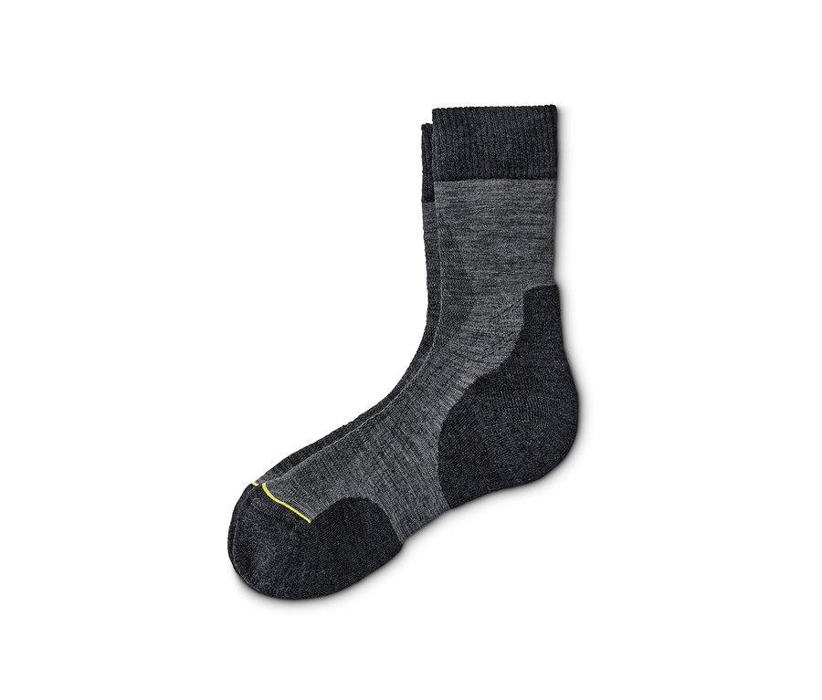 Zwei graue Thermosocken mit Merinowolle.