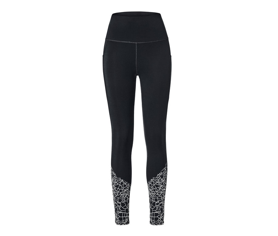 Schwarze Sporttight mit weißem geometrischen Muster im unteren Bereich der Hosenbeine.
