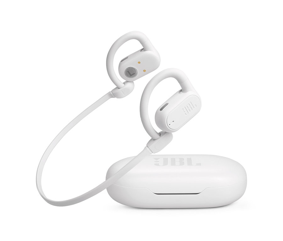 Weiße JBL Soundgear Sense und Ladebox.