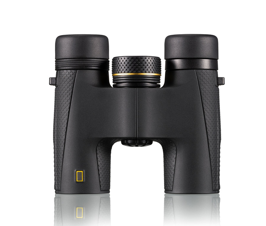 Schwarzes NATIONAL GEOGRAPHIC 10x25-Taschenfernglas mit hochwertigen BaK-4-Prismen auf weißem Hintergrund.