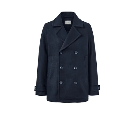 Eine dunkelblaue Caban-Jacke.