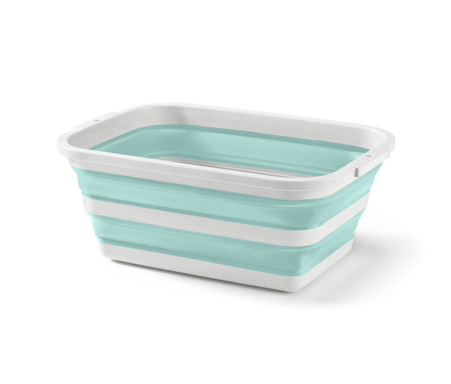 Ein faltbarer Wäschekorb in den Farben Türkis und Weiß.