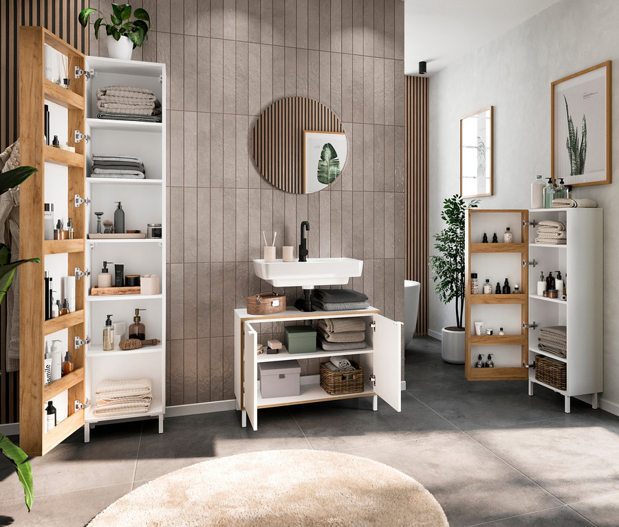 Badezimmer mit Waschbecken, Waschbeckenunterschrank Namsos 5000, Mittelschrank Namsos 5001 und Hochschrank Namsos 5002.