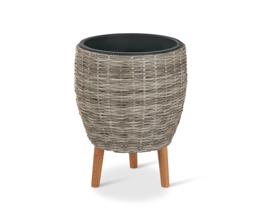 Hellgrauer Polyrattan-Blumentopf mit Füßen.