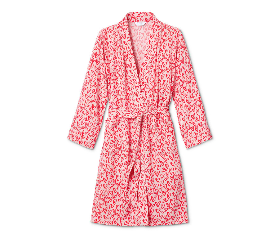 Ein rosa Kimono-Morgenmantel mit roten Herzen.