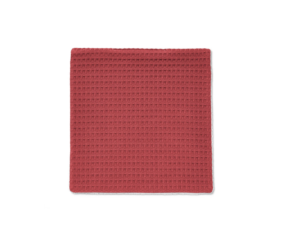 Ein rotes Spültuch aus einem 3er-Set.