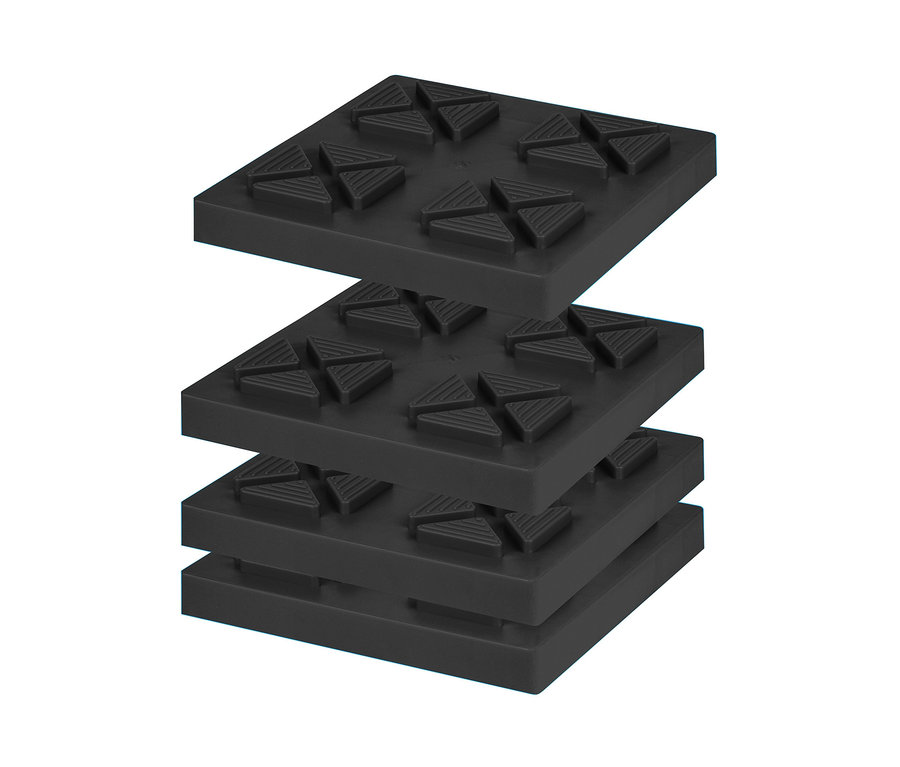 Vier schwarze EAL Ausgleichskeile aus dem 10-teiligen Set sind übereinander gestapelt.