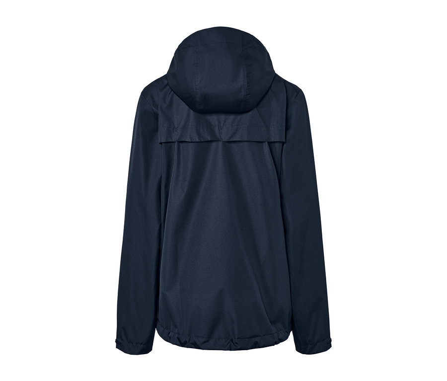 Eine blaue Unisex-Regenjacke von hinten.
