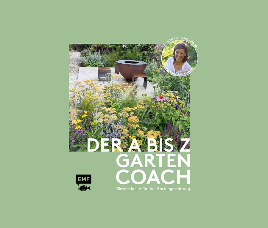 Garten mit Blumen und dem Buch "Der A bis Z Gartencoach".