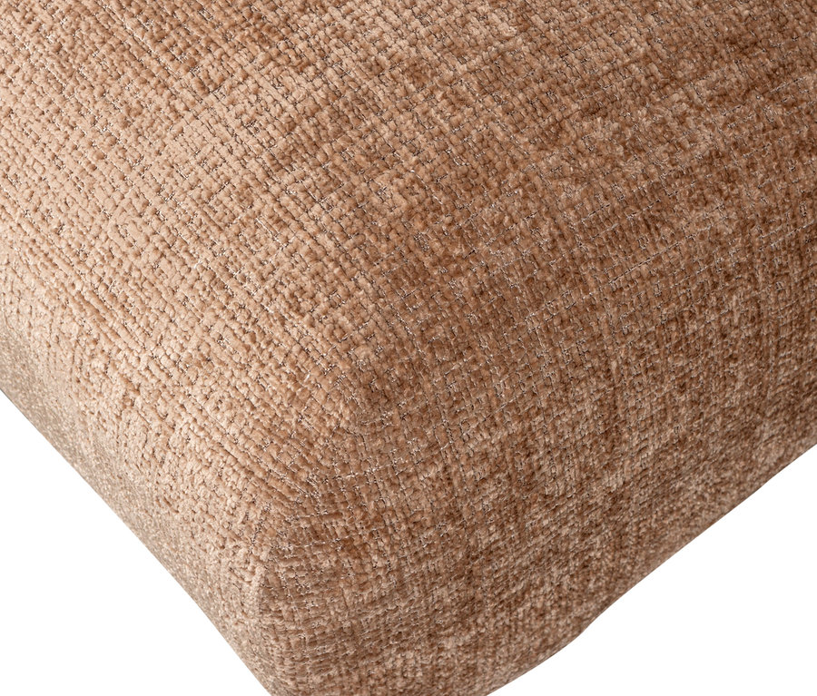 Detailaufnahme eines Lehmsessels »Observe« von BePureHome.