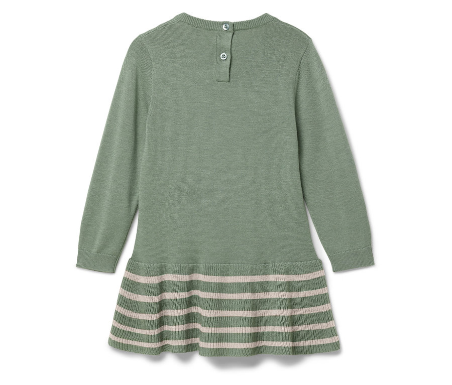 Rückansicht eines grünen, langärmeligen Strickkleids mit gestreiftem Rock.