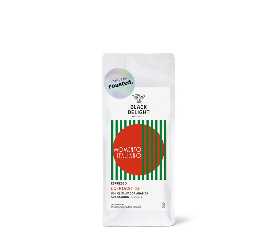 Eine 250-g-Packung gemahlener Black Delight x roasted. - Momento Italiano Co-Roast #2 Espresso.