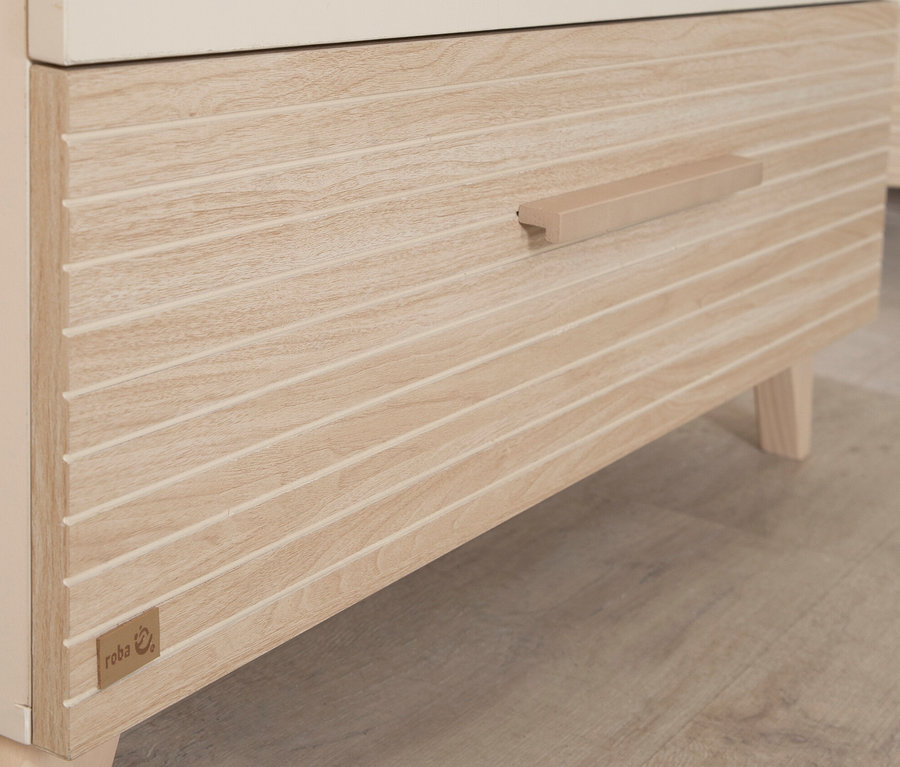 Detailaufnahme des roba Sets »Sidney« 2-teilig, cashmere, mit Holzschublade und Beinen.