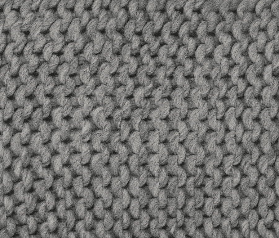 Detailaufnahme eines grauen Stirnbandes.