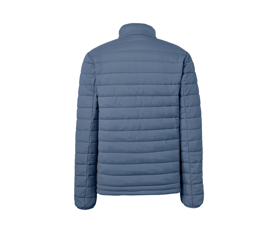 Detailansicht der Rückseite einer Steppjacke.