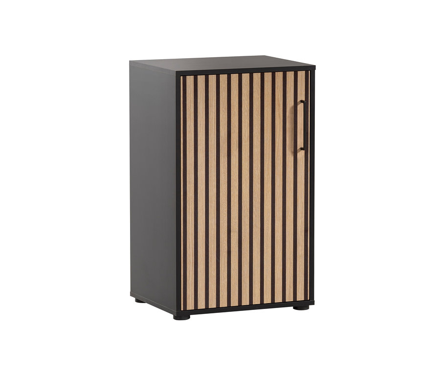 Ein grauer Aktenschrank »Hank« mit Lamellentüren.