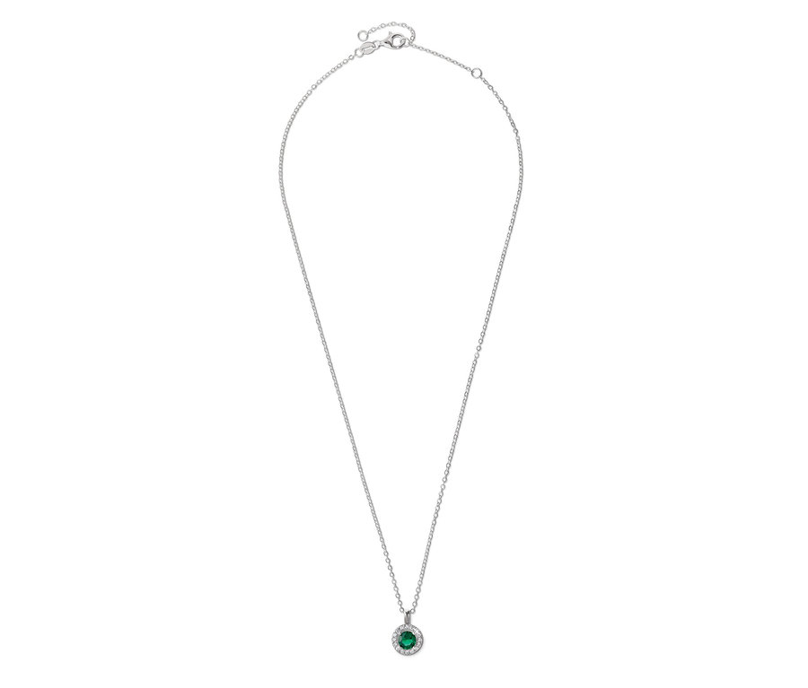 Eine 925 Silber Kette mit einem runden, grünen Anhänger.