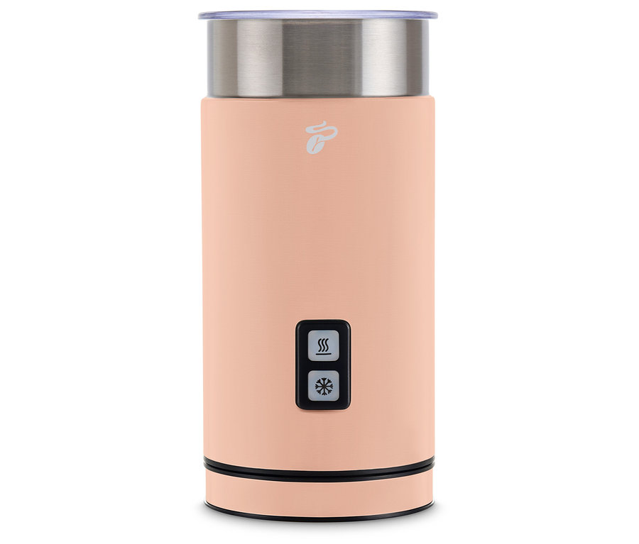 Detailansicht des elektrischen Milchaufschäumers in Aprikosenfarbe.