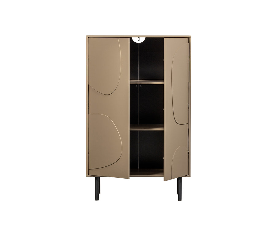 Geöffneter Woood Lagerschrank »Cadiz« aus Kiefernholz mit Regalen.
