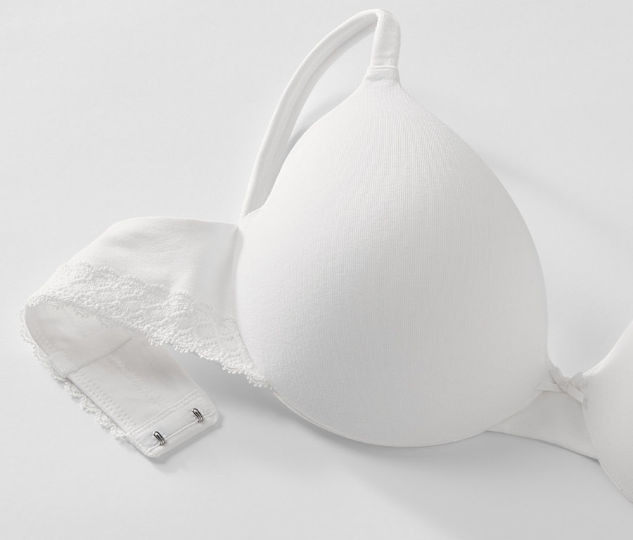 Detailaufnahme eines weißen T-Shirt-BHs.
