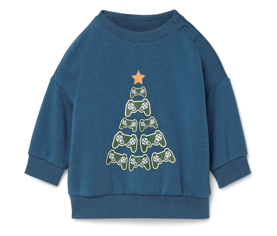 Blauer Pullover mit Weihnachtsbaum aus Gamecontrollern.