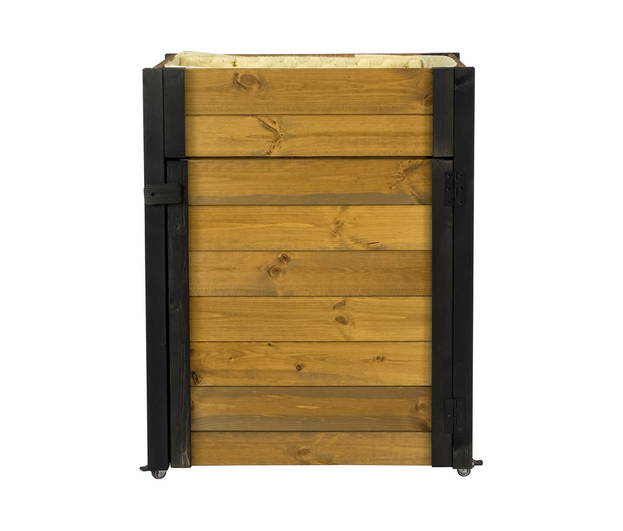 Detailansicht des Dobar Hochbeets, L, mit braunen Holzbrettern und schwarzem Rahmen.