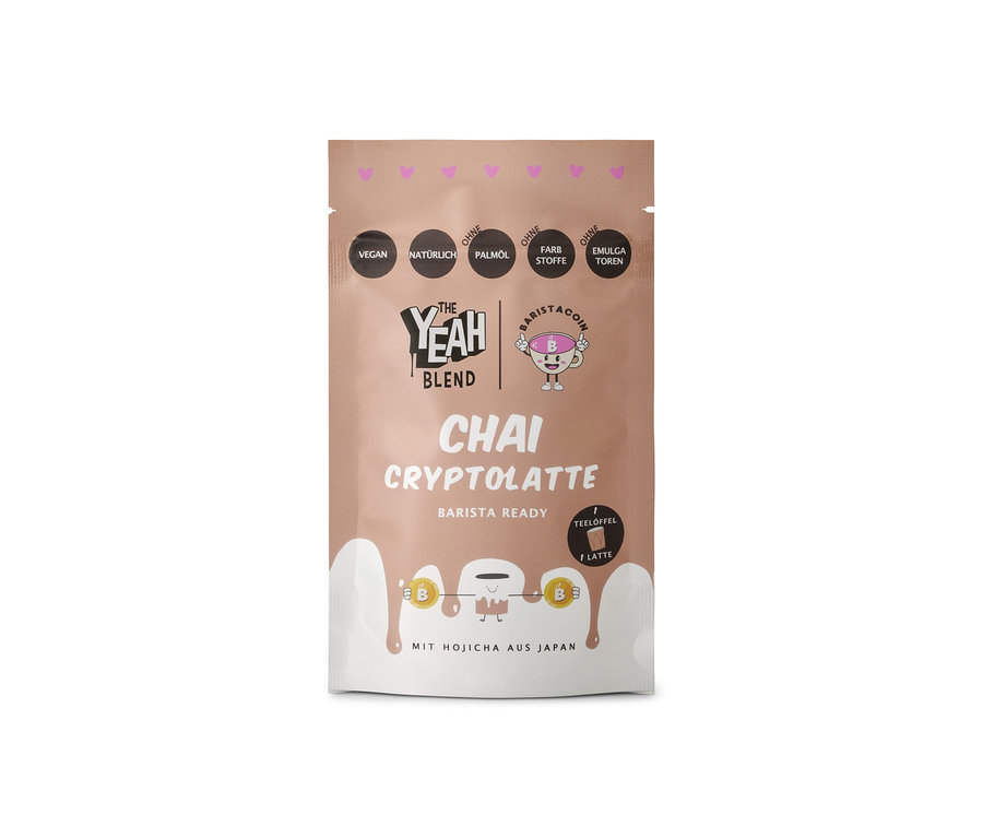 Brauner Standbeutel von The Yeah Blend - Chai Cryptolatte - 100 g mit weißem Wellendesign, dem Text "CHAI CRYPTOLATTE" und Icons für "VEGAN", "NATÜRLICH", "OHNE PALMÖL", "OHNE FARBSTOFFE" und "OHNE EMULGATOREN".