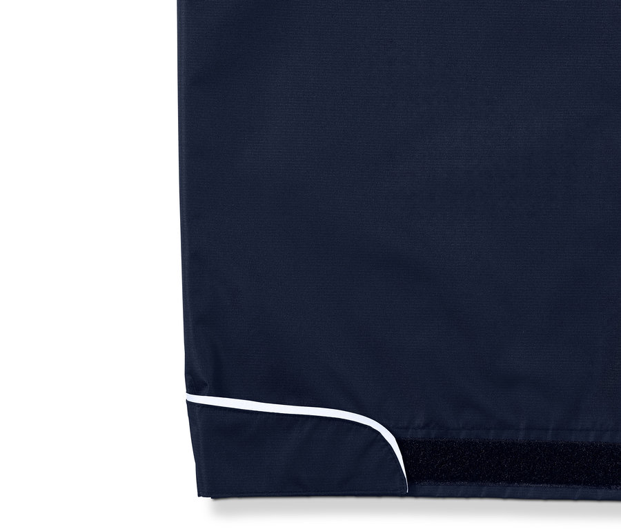 Detailansicht einer Unisex-Regenhose.
