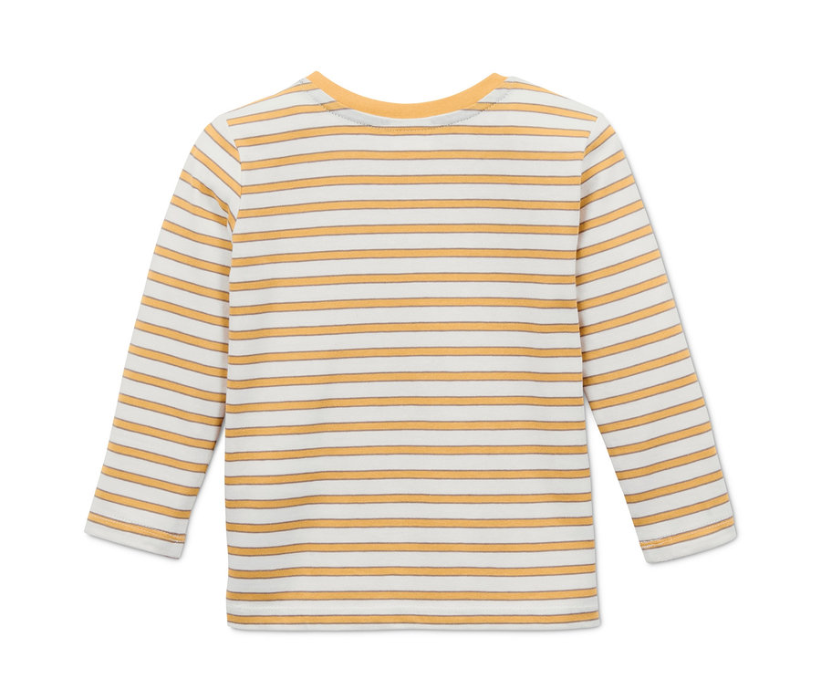 Gestreiftes Langarmshirt als Teil des Latzhose-und-Shirt-Sets.
