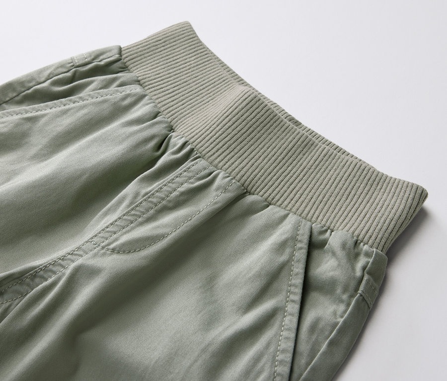Detail einer Kinder-Pull-on-Pants – Fit »Anton«.