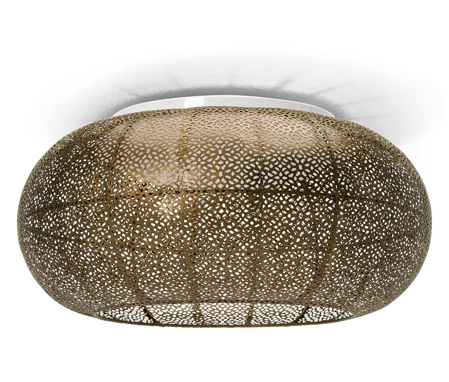 Goldene Deckenleuchte mit dekorativem Lochmuster.