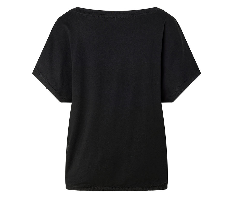 Rückansicht eines schwarzen T-Shirts mit kurzen Ärmeln und quadratischem Ausschnitt.