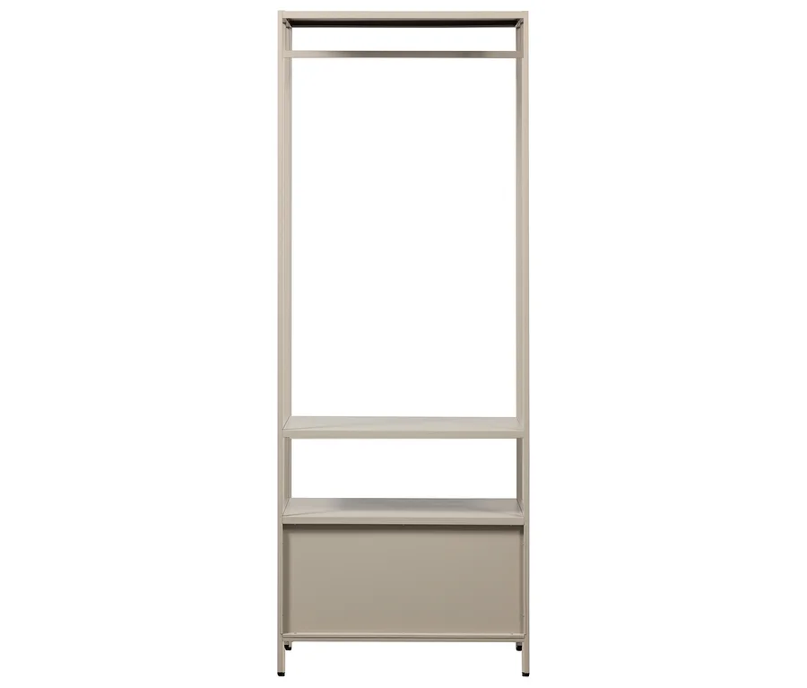 Freistehender, beiger Kleiderschrank mit Stange, Regal und Schublade.