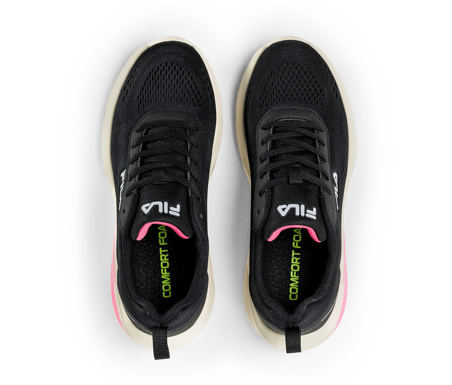 Draufsicht auf zwei schwarze FILA Specctris Damen-Sneaker.