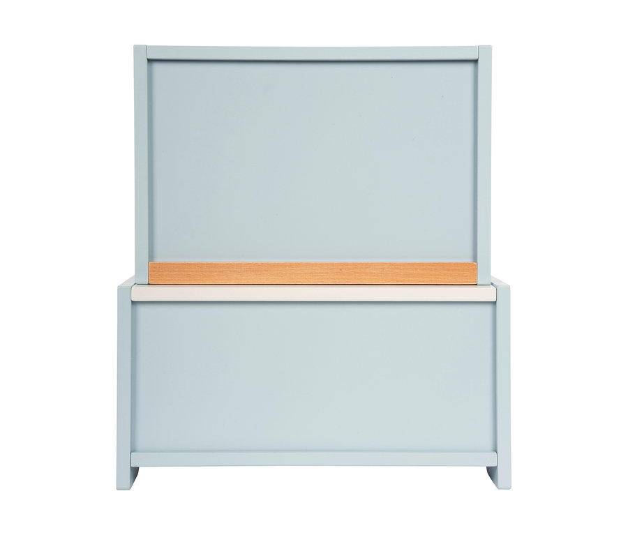 Hellblaue small foot Tabletop-Kitchen mit einer Ablage in Naturholzoptik.